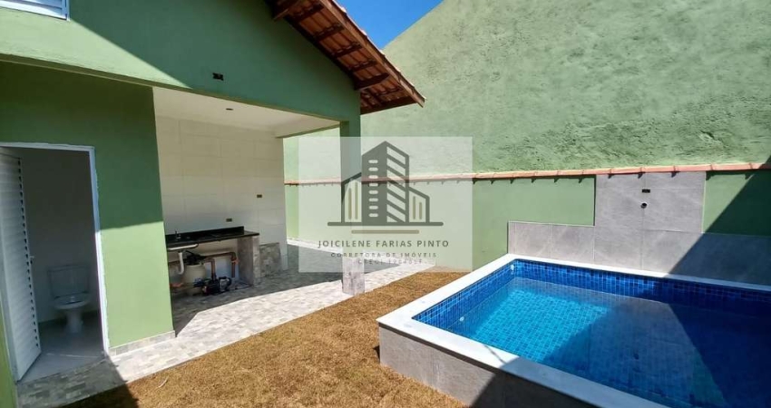 Casa à venda em Itanhaém-SP: 2 quartos, 1 sala, 1 banheiro e área de 75,00 m²!
