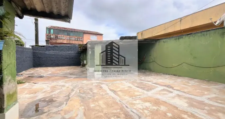Imperdível: Casa à venda em Itanhaém-SP, Jardim Corumba. 2 quartos, 2 salas, 4 banheiros, 4 vagas. Aproveite!