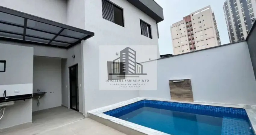 Imperdível Sobrado em condomínio na Praia do Sonho, Itanhaém-SP:  2 suítes, 1 sala, 2 banheiros, 2 vagas. Piscina e área gourmet.Confira!