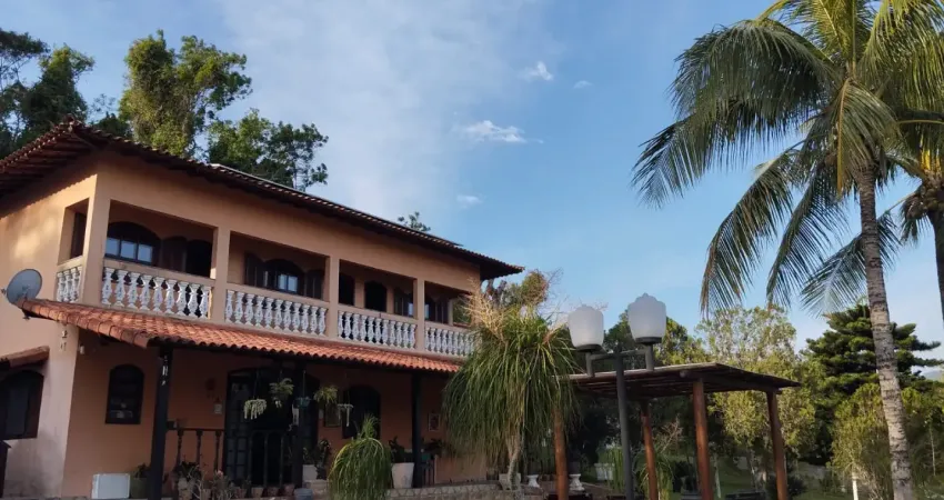 Chácara / sítio com 5 quartos à venda na Estrada Oscar Vieira da Costa Júnior, Cajueiros (Itaipuaçu), Maricá
