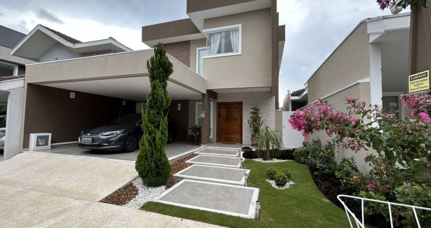 CASA A VENDA 04 SUÍTES,  PISCINA E  ESCRITÓRIO | URBANOVA - EM SJC