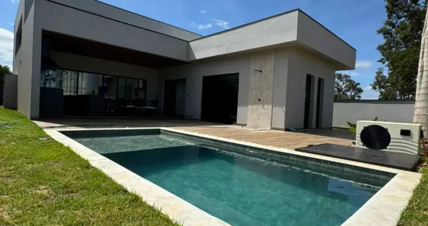 Casa em condomínio fechado com 3 quartos à venda na Rua Capitão Toto Duarte, Riviera Santa Cristina, Paranapanema