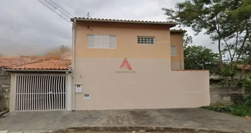 Casa com 3 quartos para alugar na Cidade Jardim, Jacareí