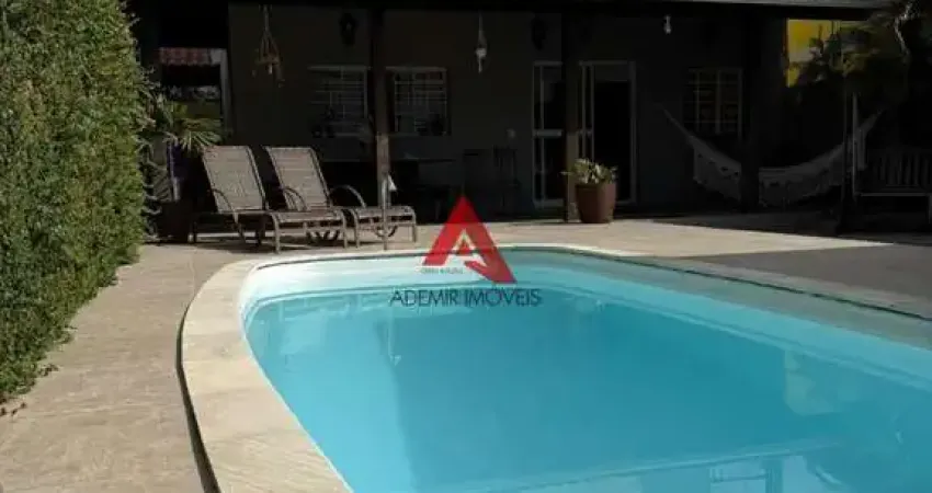 Casa com 2 quartos à venda na Cidade Jardim, Jacareí 