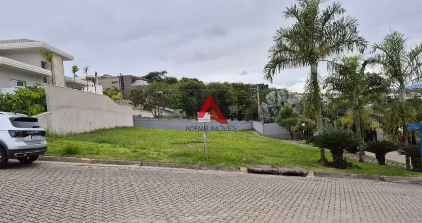 Terreno em condomínio fechado à venda no Condomínio Reserva do Paratehy, São José dos Campos