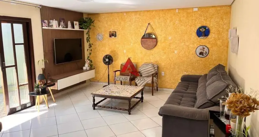 Casa com 3 quartos à venda no Nogueira, Guararema 