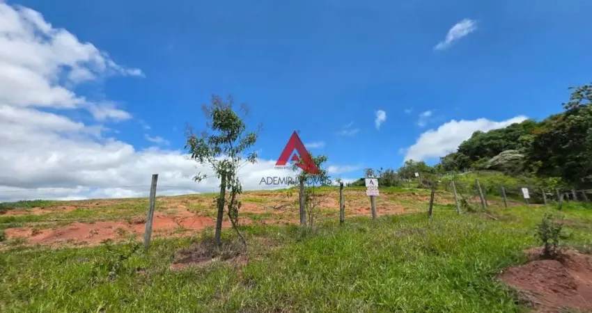 Terreno à venda no Jardim Olympia, Jacareí
