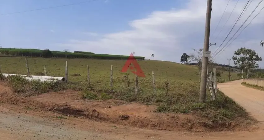 Terreno à venda em Cerejeiras, Guararema