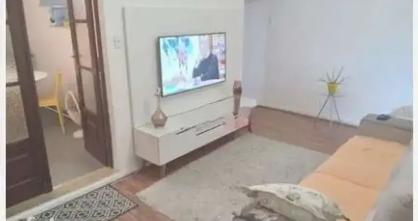Apartamento à venda em Icaraí, junto ao La Salle Abel com dois dormitórios!