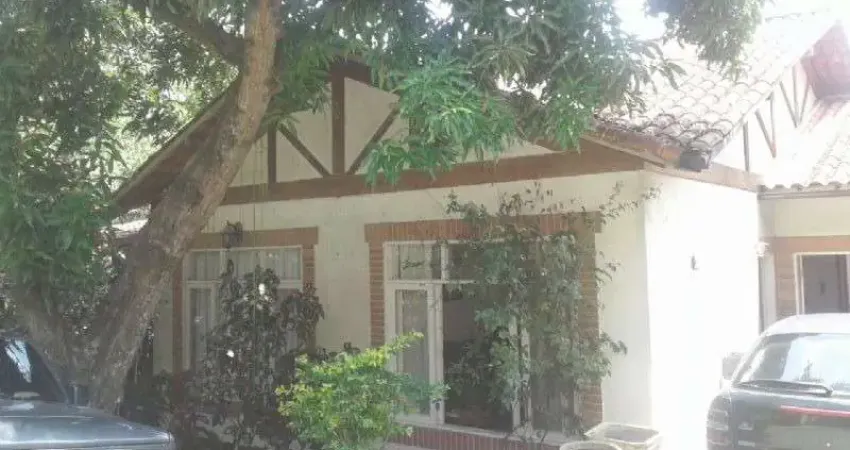 Casa em condomínio fechado com 4 quartos à venda no Santa Rosa, Niterói 