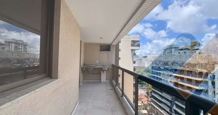 Apartamento à venda em Icaraí, Niterói-RJ: 2 quartos, 1 suíte, 1 sala, 3 banheiros, 1 vaga de garagem, 95m²!