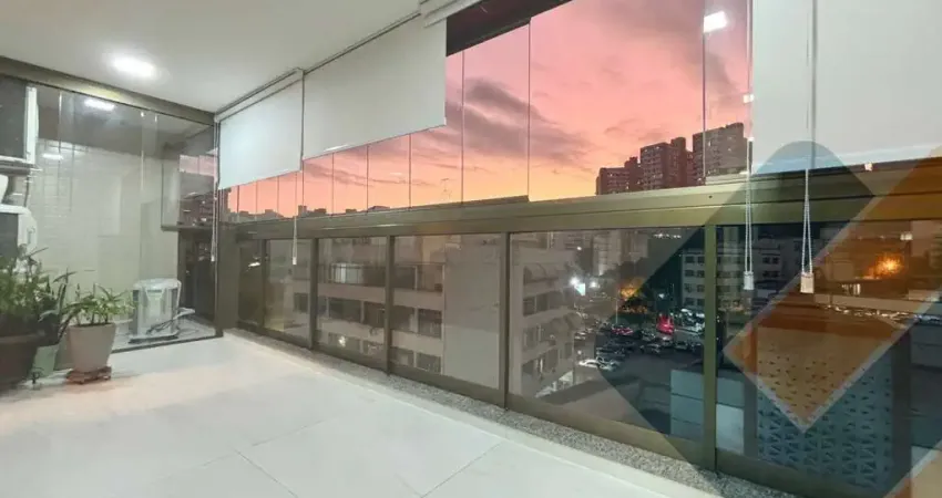 Imóvel de Luxo em Icaraí: Apartamento à Venda com 4 quartos, 2 suítes e 2 vagas de garagem em Niterói-RJ!