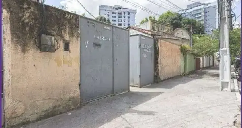 Casa à venda em santa rosa, niterói-rj: 3 quartos, 1 sala, 2 banheiros, 5 vagas de garagem, 123m² de área.