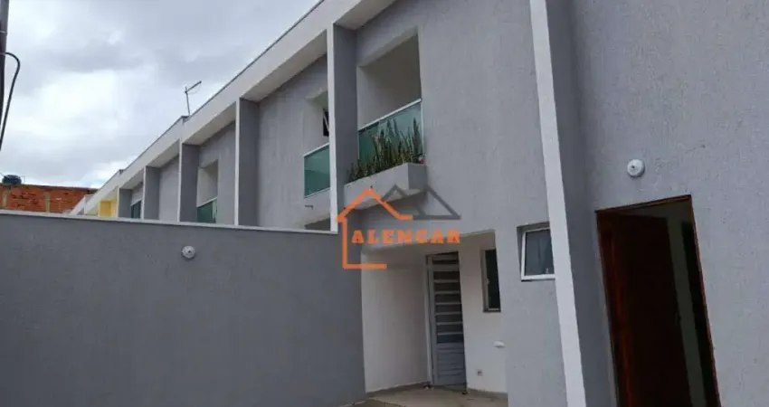 Sobrado com 2 dormitórios à venda, 80 m² por R$ 425.000,00 - Itaquera - São Paulo/SP