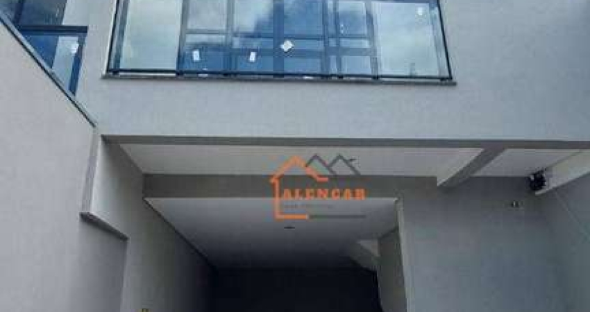 Sobrado com 2 dormitórios à venda, 121 m² por R$ 593.900,00 - Santo André - Santo André/SP