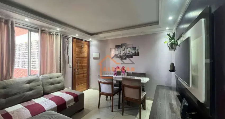Apartamento com 2 dormitórios à venda, 46 m² por R$ 215.000,00 - Itaquera - São Paulo/SP