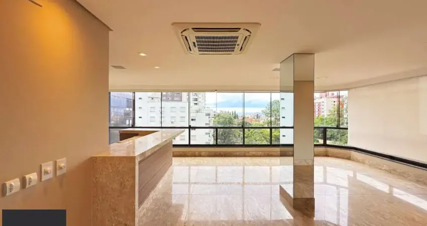 Apartamento com Lareira | Churrasqueira | 3 Suítes | Bairro Petrópolis