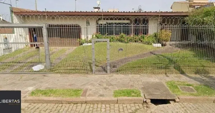 Casa com 4 quartos à venda na Rua Jacipuia, 201, Guarujá, Porto Alegre