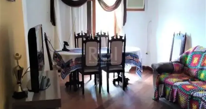 Casa para Venda - 190m², 3 dormitórios, sendo 1 suites, 1 vaga - Tristeza