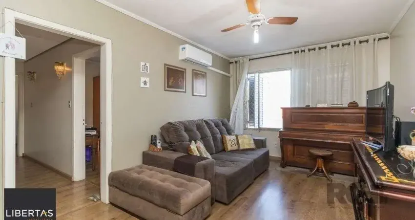 Cobertura 150m² - 3 dormitórios, 2 vagas no bairro Petrópolis