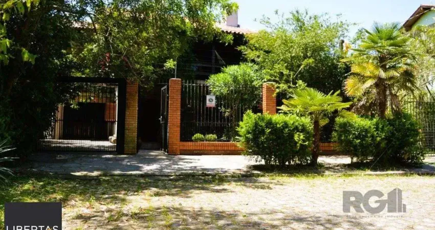 Magnífica mansão anos 90 a beira do guaíba na zona sul de porto alegre!