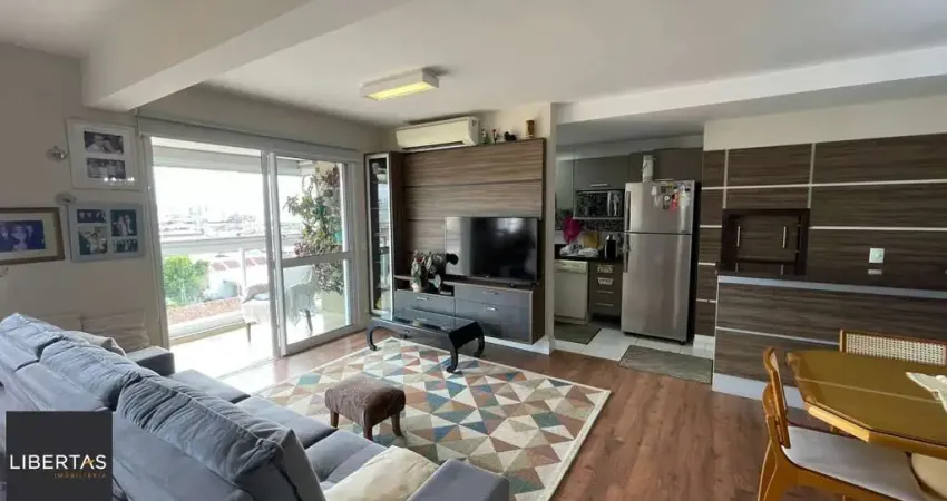 Apartamento com vista para o Guaíba e sacada ampla no Rossi Fiateci