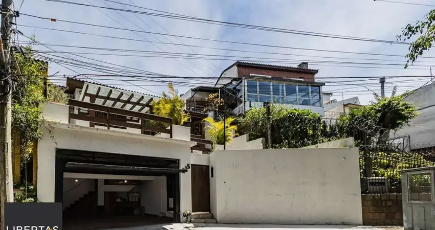 Casa com 3 quartos à venda na Rua Teixeira de Carvalho, 215, Medianeira, Porto Alegre