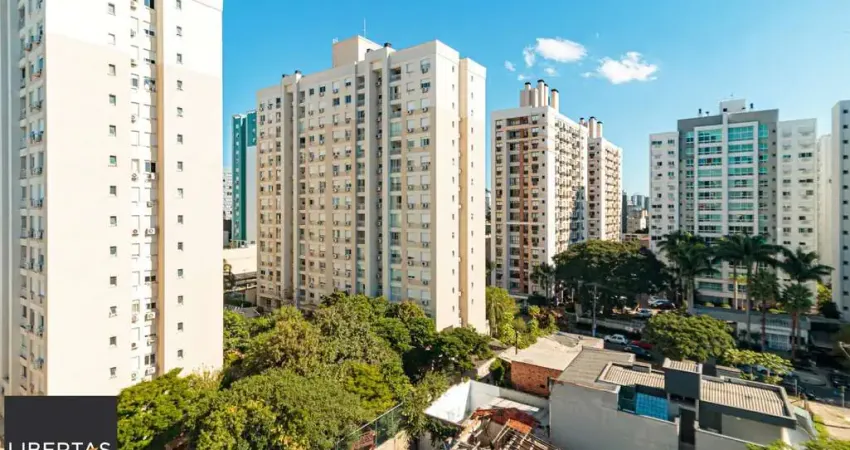 Apartamento com 2 quartos à venda na Rua Paulo Setúbal, 134, Passo da Areia, Porto Alegre
