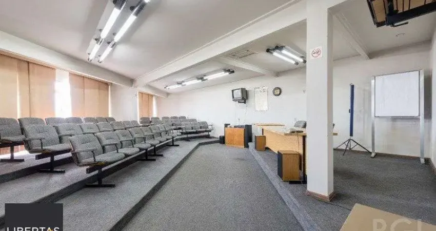 Predio para Venda - 2203.23m², 0 dormitórios, 30 vagas - São João