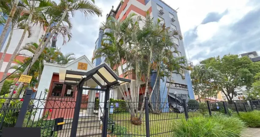 Apartamento com 3 Quartos, 1 suite e 1 vaga, elevador no bairro Tristeza.