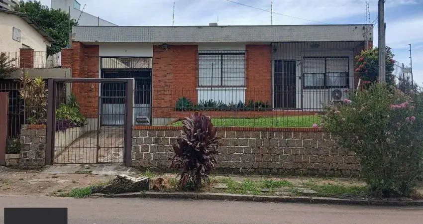 Casa com 4 quartos à venda na Rua Aneron Corrêa de Oliveira, 160, Jardim do Salso, Porto Alegre