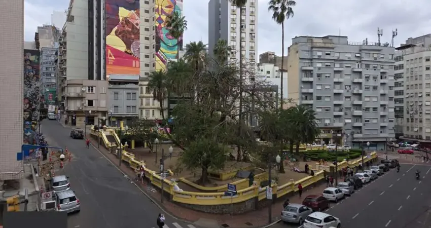 Apartamento com 2 quartos à venda na Avenida Alberto Bins, 308, Centro Histórico, Porto Alegre