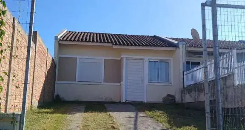 Casa com 2 quartos à venda na Avenida Edgar Pires de Castro, 56, Restinga, Porto Alegre
