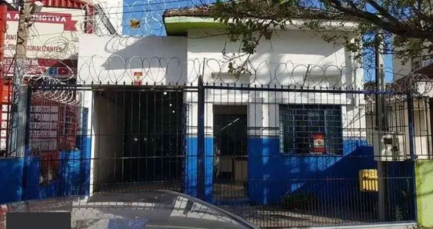 Casa para Venda - 181.5m², 2 dormitórios, 10 vagas - Partenon