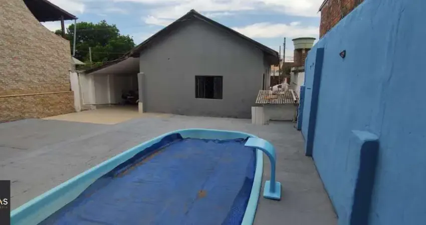 Casa com 2 quartos à venda na Avenida Faria Lobato, 58, Sarandi, Porto Alegre