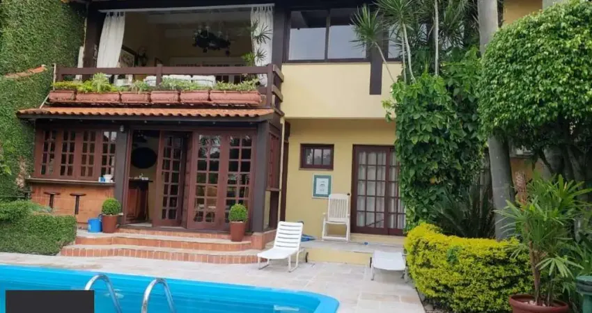 Casa Condominio para Venda - 451m², 5 dormitórios, sendo 3 suites, 4 vagas - Santa Tereza