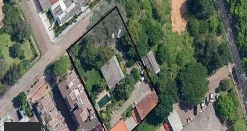 Terreno à venda na Rua Pinaré, 273, Vila Assunção, Porto Alegre