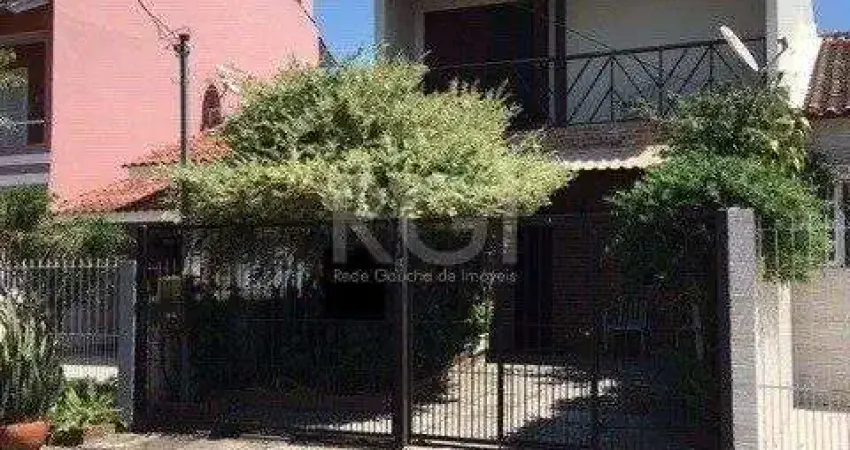 Casa com 3 quartos à venda na Rua Vacaria, 115, Hípica, Porto Alegre