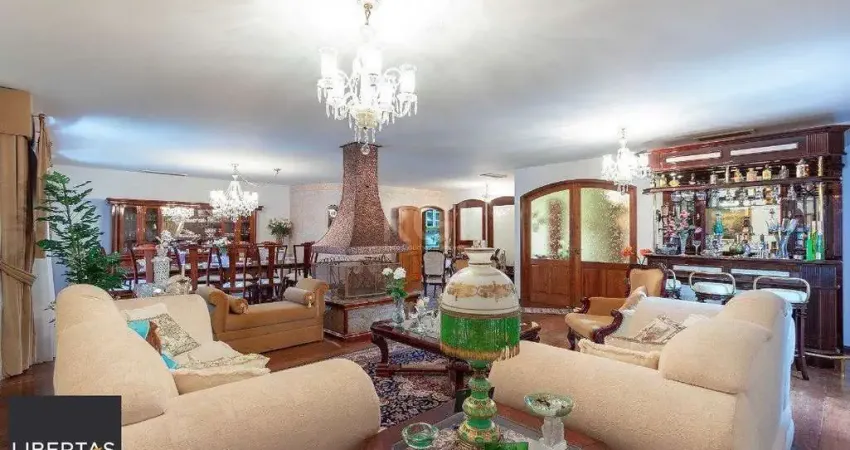 Casa para Venda - 725m², 4 dormitórios, sendo 1 suites, 4 vagas - Vila Assunção