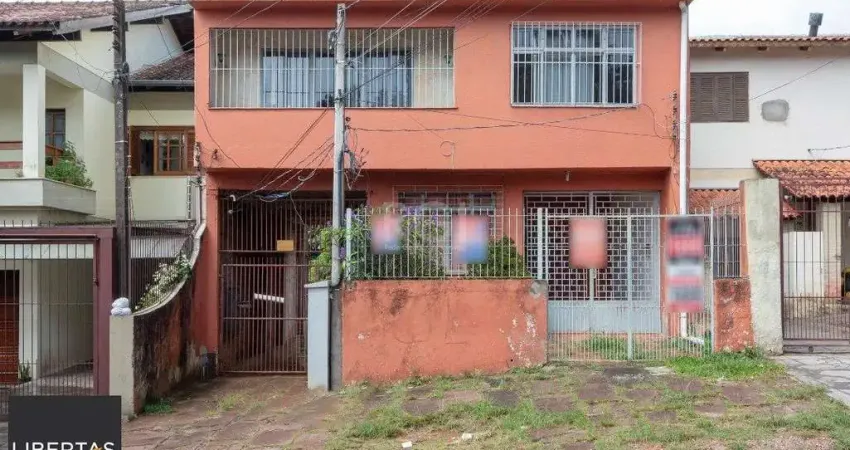 Casa para Venda - 220m², 3 dormitórios, sendo 2 suites, 2 vagas - Coronel Aparício Borges