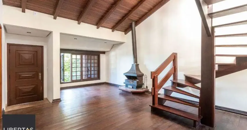Casa para Venda - 280m², 3 dormitórios, sendo 1 suites, 2 vagas - Espirito Santo