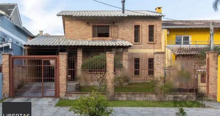 Casa para Venda - 267.81m², 3 dormitórios, sendo 1 suites, 4 vagas - Ipanema