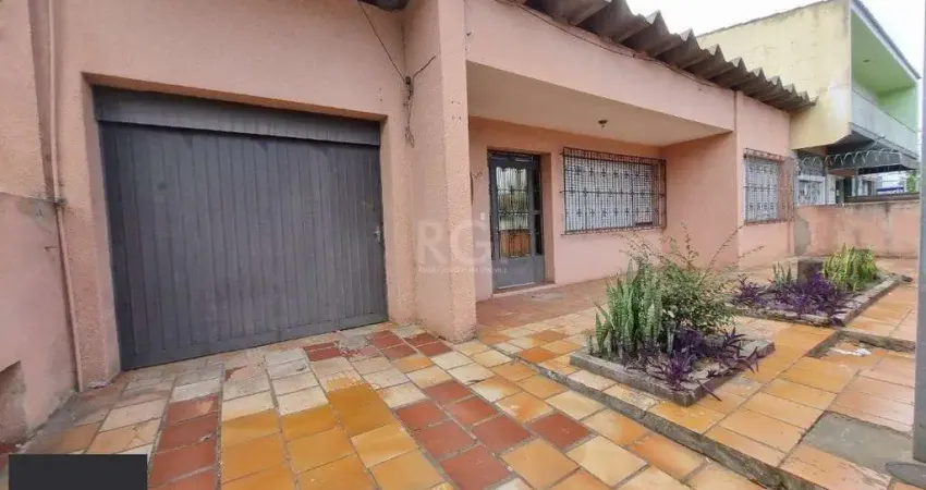 Casa com 3 quartos à venda na Avenida Icaraí, 1414, Cristal, Porto Alegre