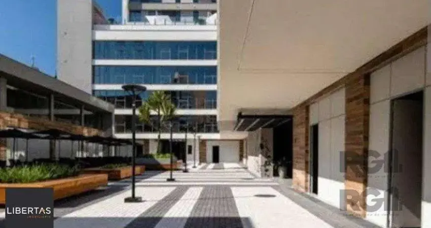 Apartamento belíssimo de 02 dormitórios com garagem coberta.