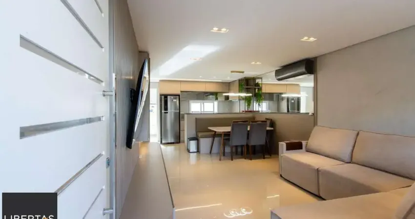 Sobrado para Venda - 95,16m², 3 dormitórios, sendo 1 suites, 2 vagas - Hípica