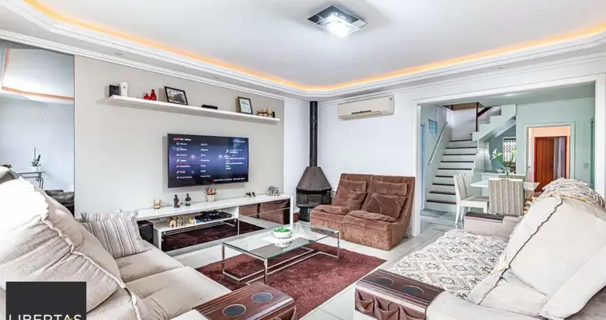 Casa com 5 quartos à venda na Avenida Engenheiro José Maria de Carvalho, 94, Vila Ipiranga, Porto Alegre