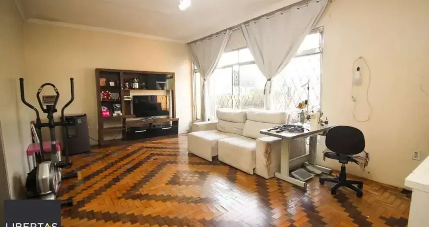 Imóvel com localização estratégica e versátil no coração do bairro Glória