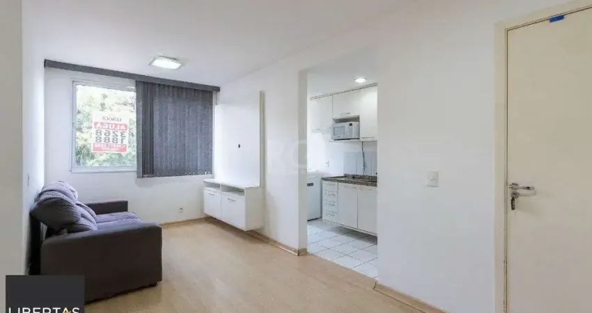 Apartamento com 03 dormitórios com infraestrutura completa semi mobiliado