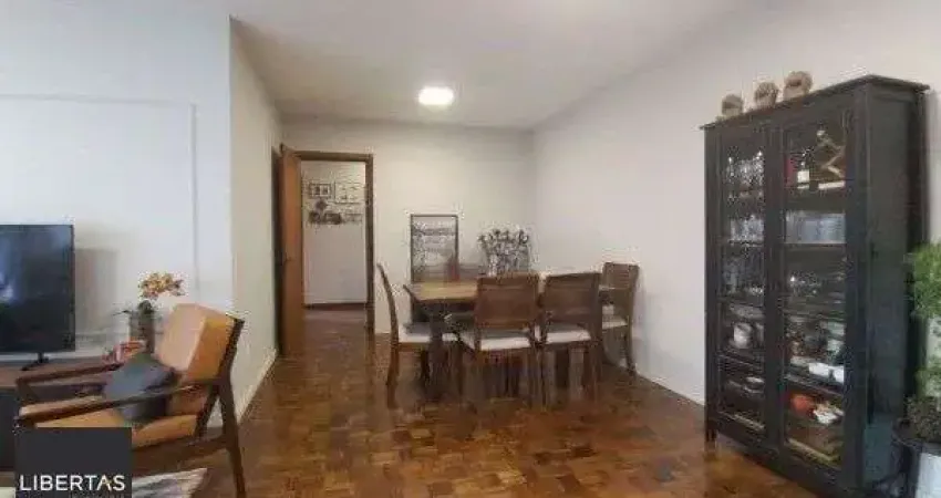 Apartamento com 3 quartos à venda na Rua Faria Santos, 135, Petrópolis, Porto Alegre