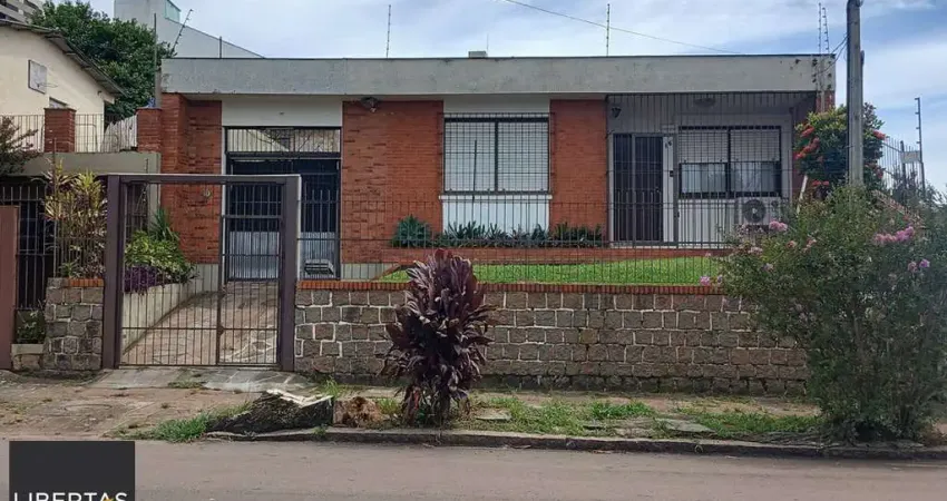 Casa com 4 quartos à venda na Rua Aneron Corrêa de Oliveira, 160, Jardim do Salso, Porto Alegre